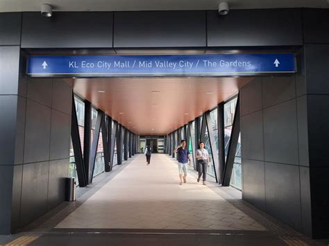 megamall lrt
